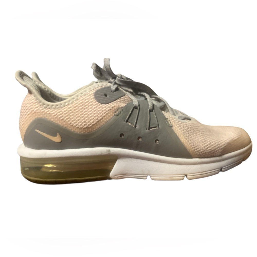 JBH* Trade* Nike Light Pink and Grey Air Max Sequent 3 - Picture 4 of 11